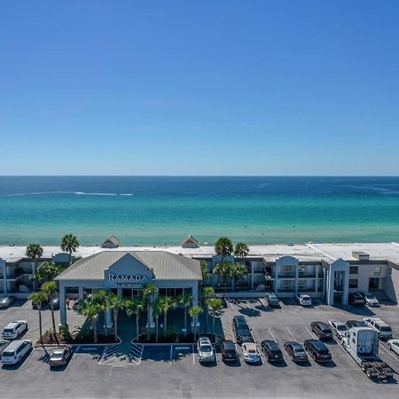 Ramada By Wyndham Panama City Beach / Beachfront Kültér fotó