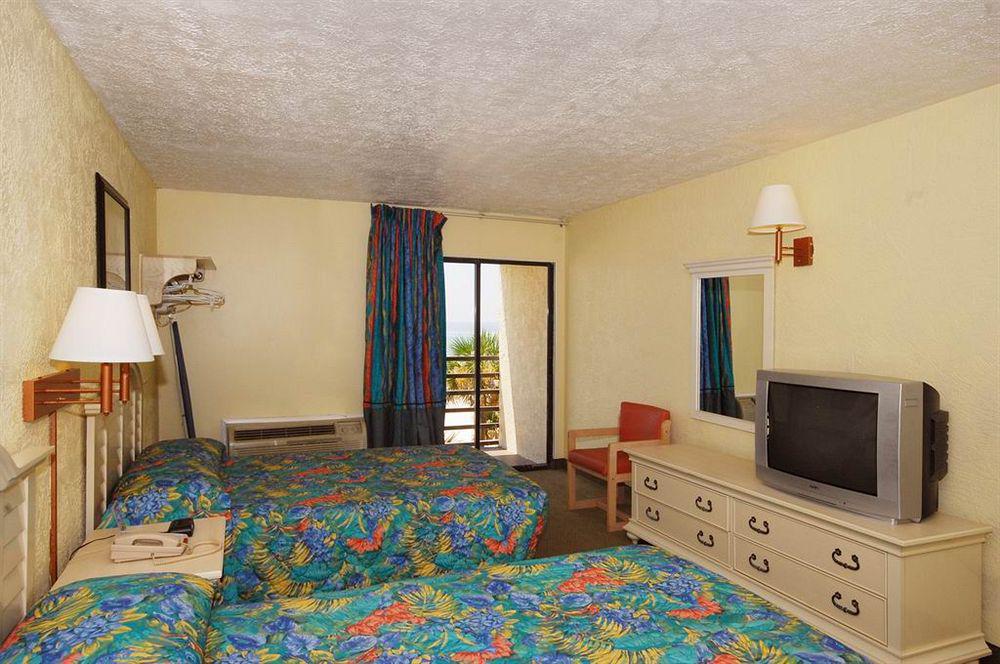 Ramada By Wyndham Panama City Beach / Beachfront Kültér fotó